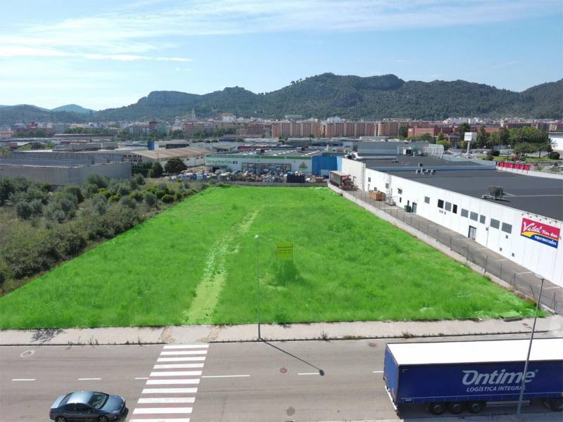 Imagen de Parcela urbana excelente ubicación