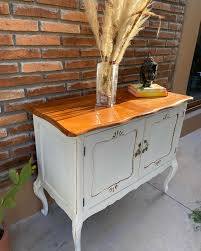 Imagen de Mueble aparador antiguo restaurado